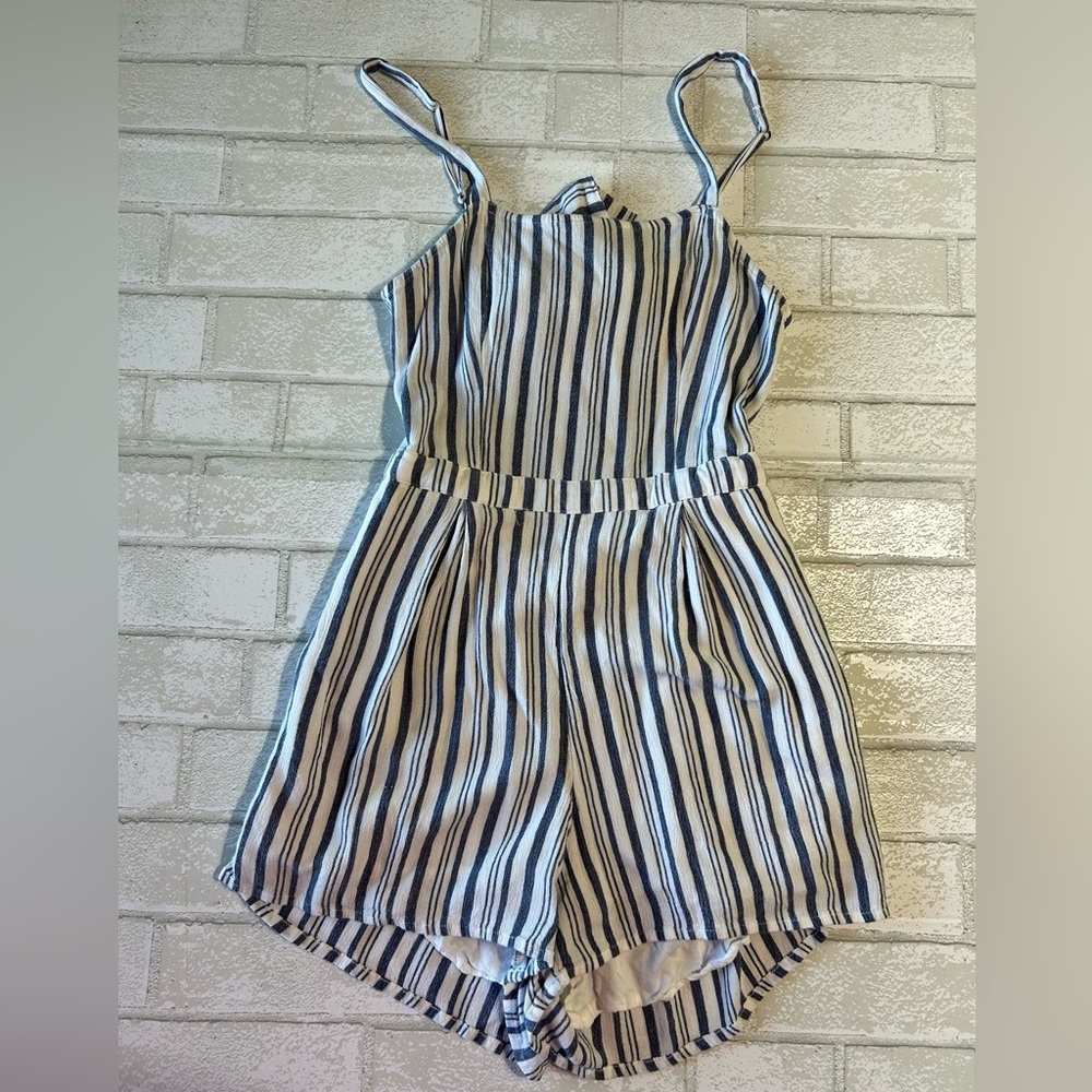 Hollister Navy and White Striped Romper Coastal Vacation Size Small